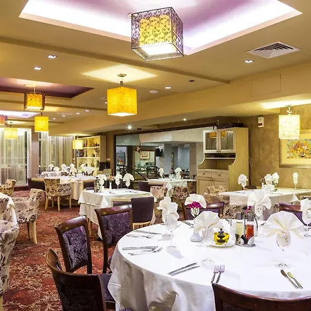 Hotel Balneo Complex & Aquatonik 4*