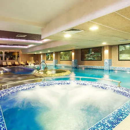 Хотел балнеокомплекс и акватоник Велинград