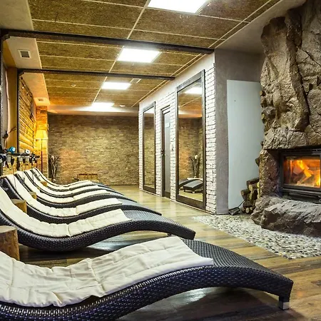 балнеокомплекс и акватоник Хотел 4*