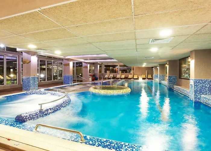 Balneo Complex & Aquatonik 호텔 4*