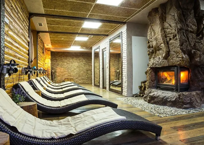 Balneo Complex & Aquatonik Hotell 4*