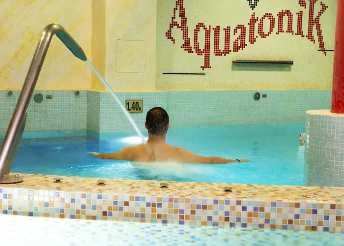 호텔 Balneo Complex & Aquatonik 4*